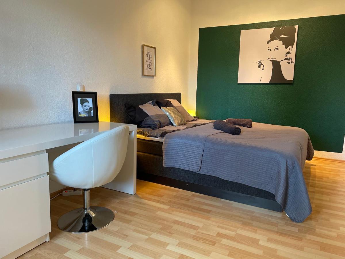 Sky Night Suite Düren - Eifel Extérieur photo